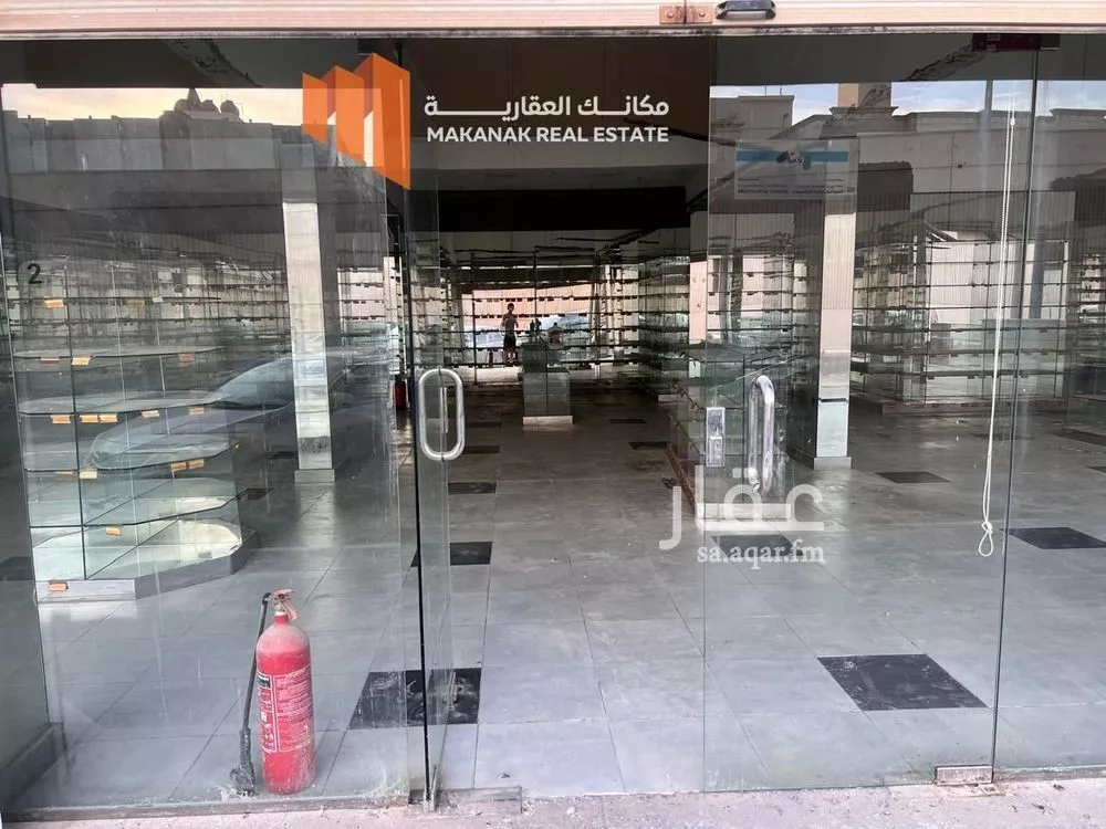 محل 1043 م² في الفردوس 3