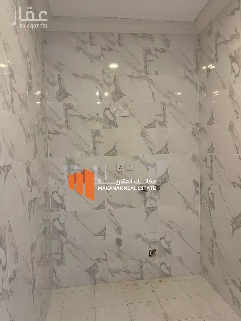 فيلا 4 غرف في ضاحية الملك فهد 5