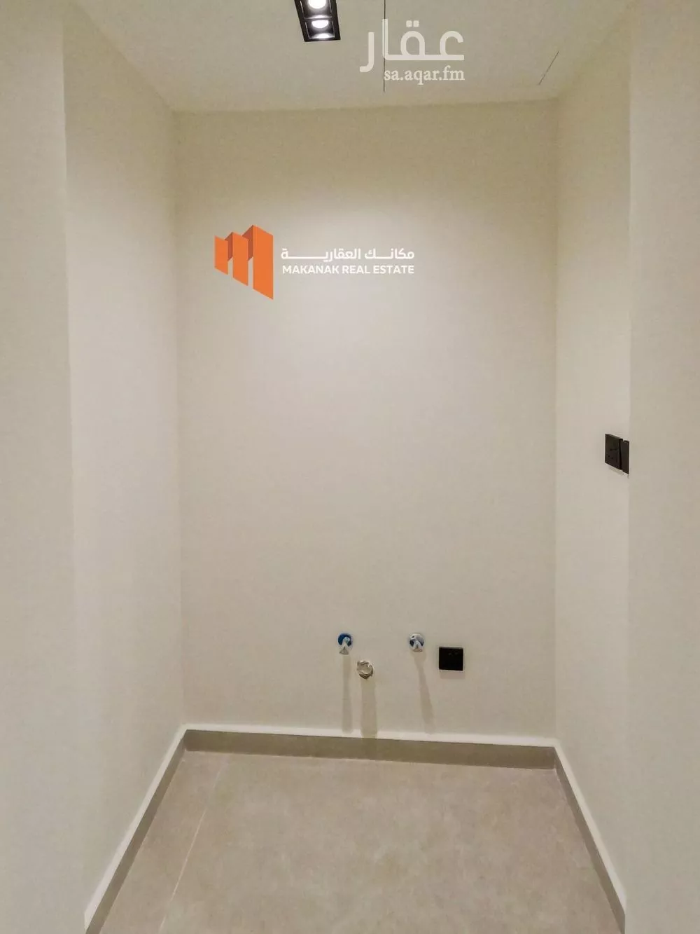 شقة 3 غرف في الحمرا 5