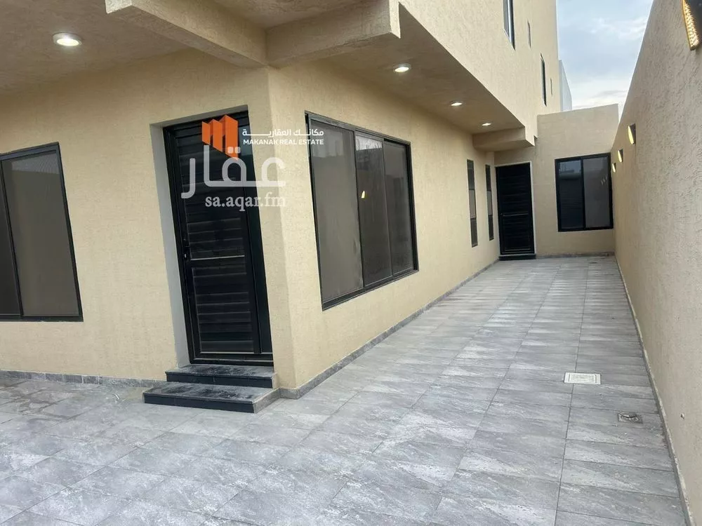 5 bedroom villa in Ash Shulah, Eastern Province 12