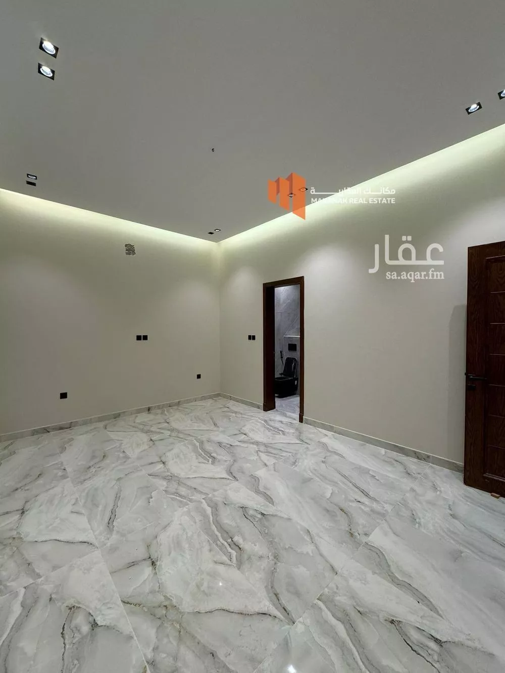 5 bedroom villa in Qasr Al Khaleej, Eastern Province 23