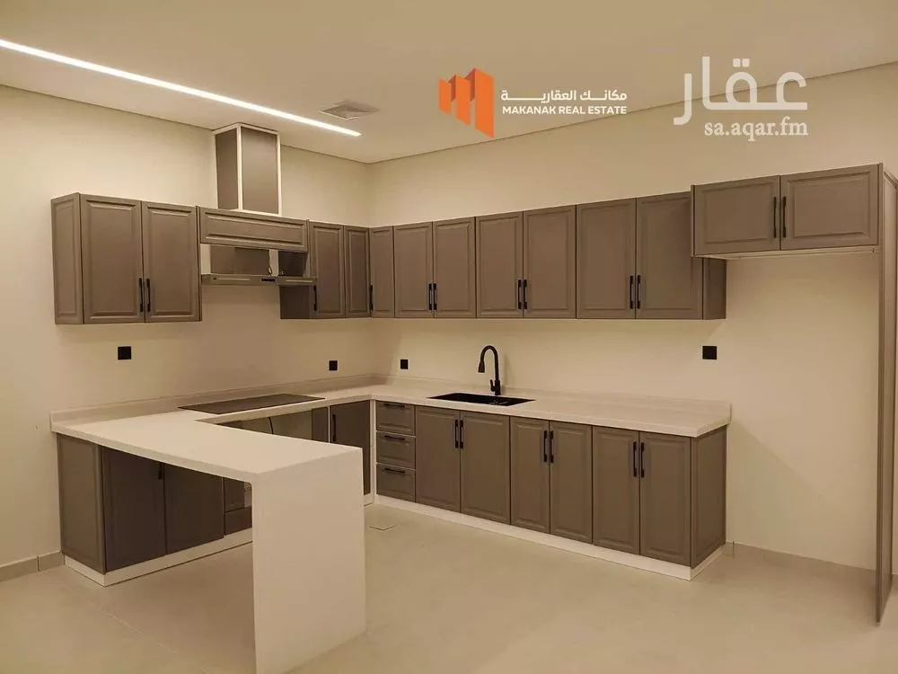 شقة 3 غرف في الصدفة 4