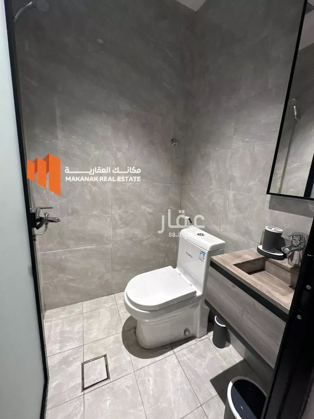 شقة 1 غرف في الحمرا 5