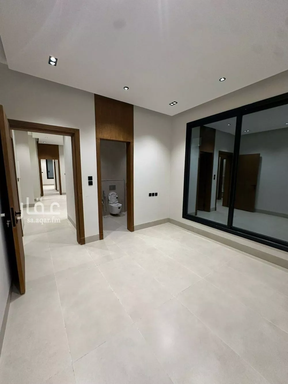 فيلا 4 غرف في النرجس