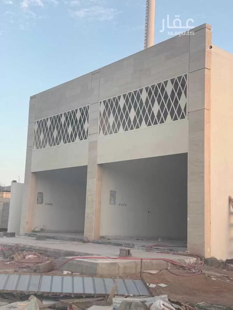 محل 375 م² في قلعة مخيط