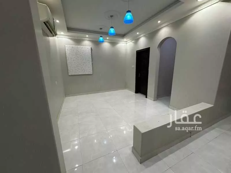 شقة 8 غرف في النرجس 3