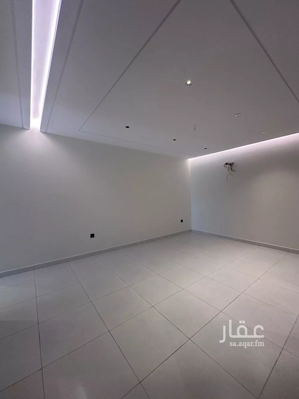 4 bedroom apartment in Al Rehab 6