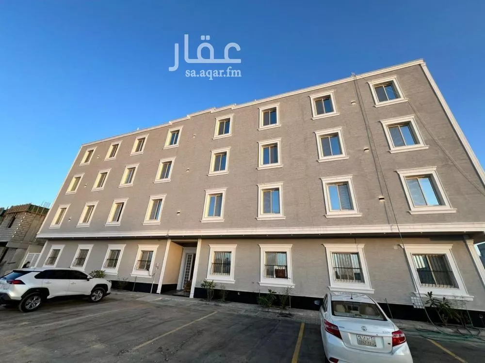 شقة 4 غرف في الجنادرية 1