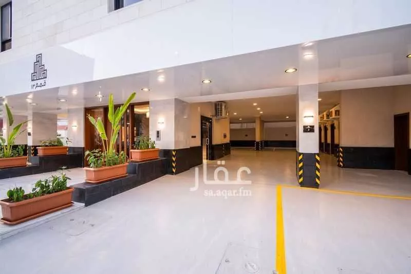 شقة 5 غرف في الروضة 4