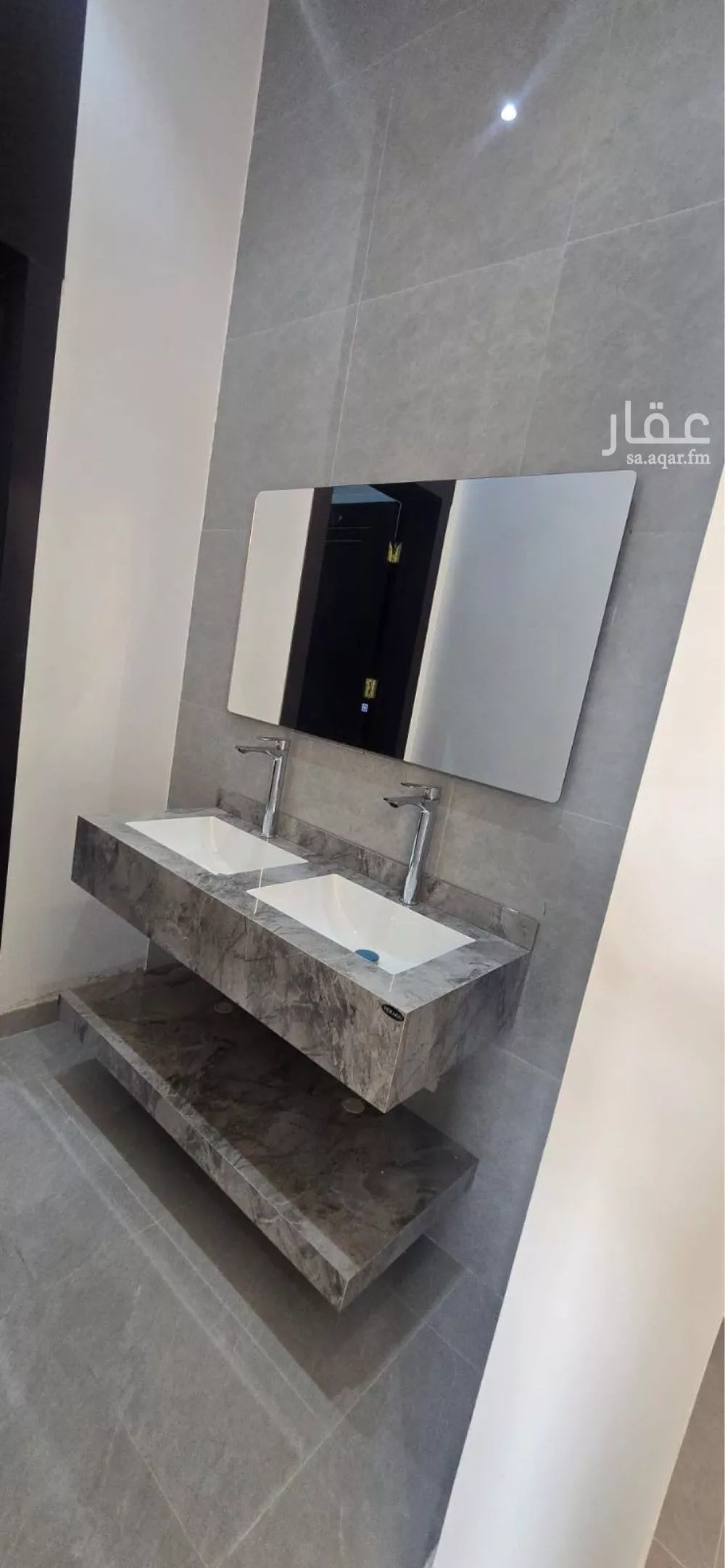 4 bedroom floor in Al Aridh 2