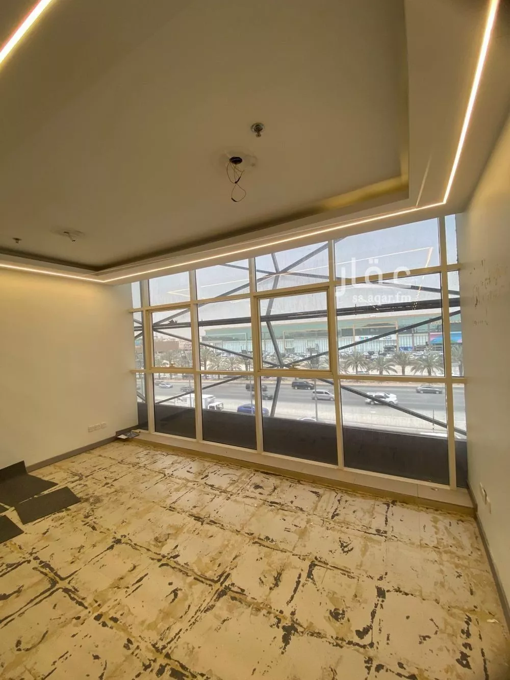 2510 sqm office in At Taawon 1