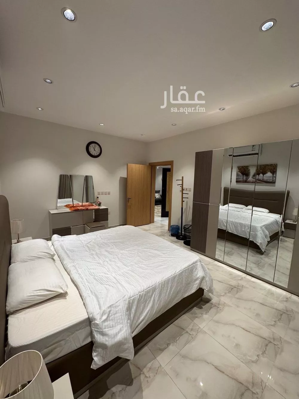 3 bedroom apartment in Al Narjis 5