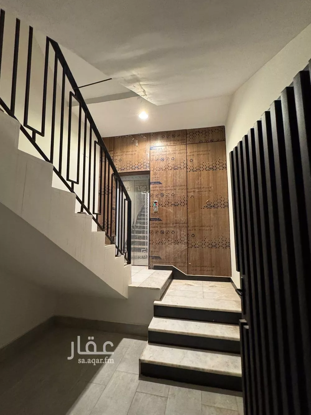 دور 3 غرف في العارض 5