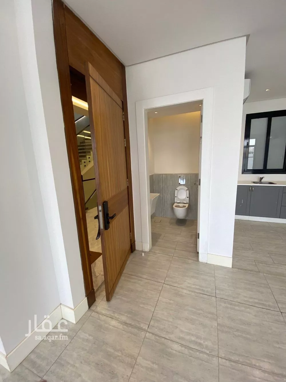 3 bedroom apartment in Al Malqa 2