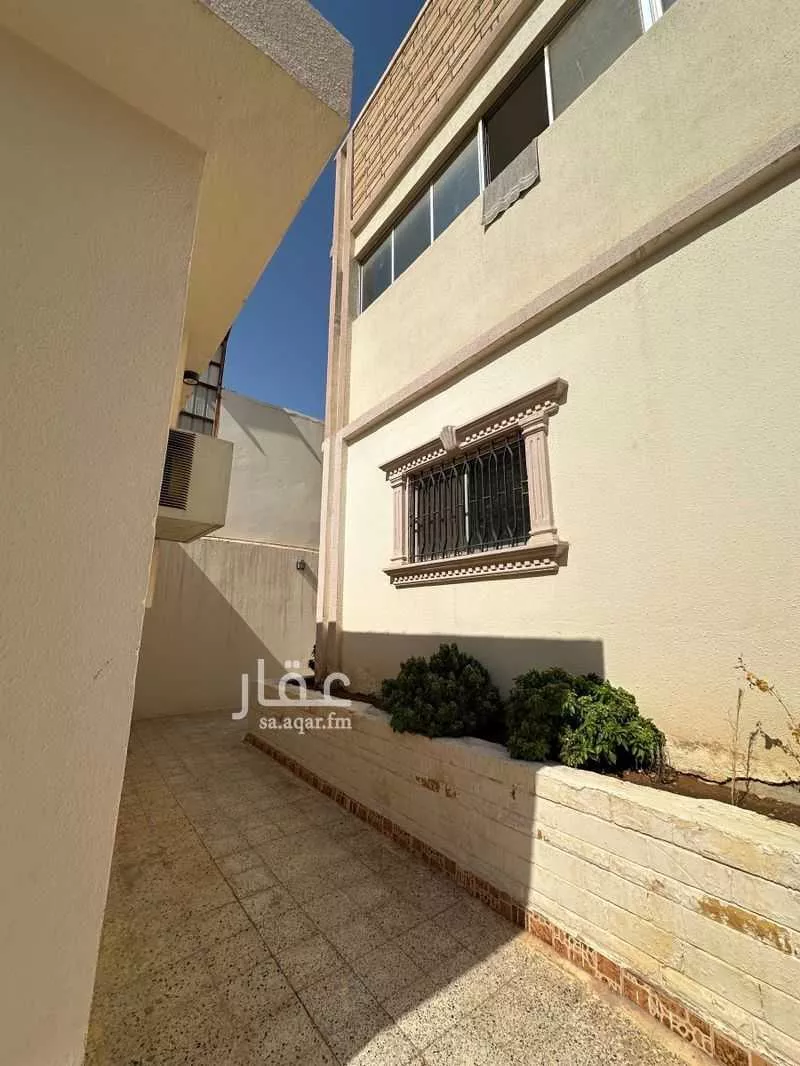 12 bedroom villa in Ad Duraihimiyah, Riyadh 10