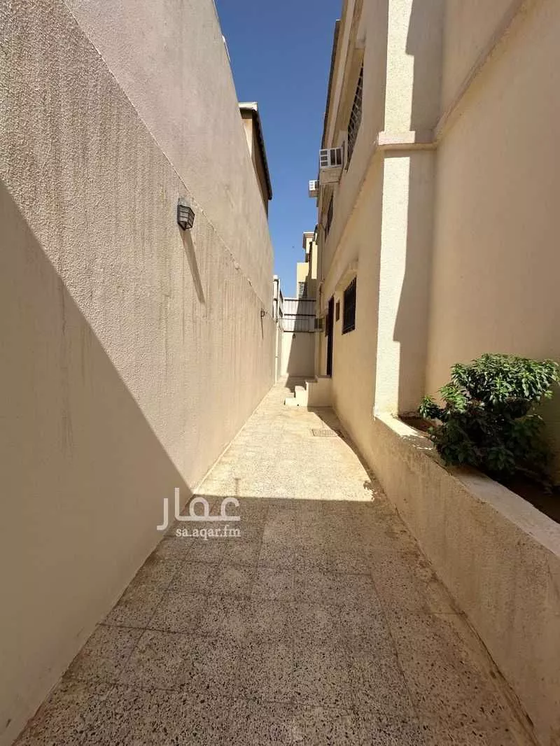 12 bedroom villa in Ad Duraihimiyah, Riyadh 11