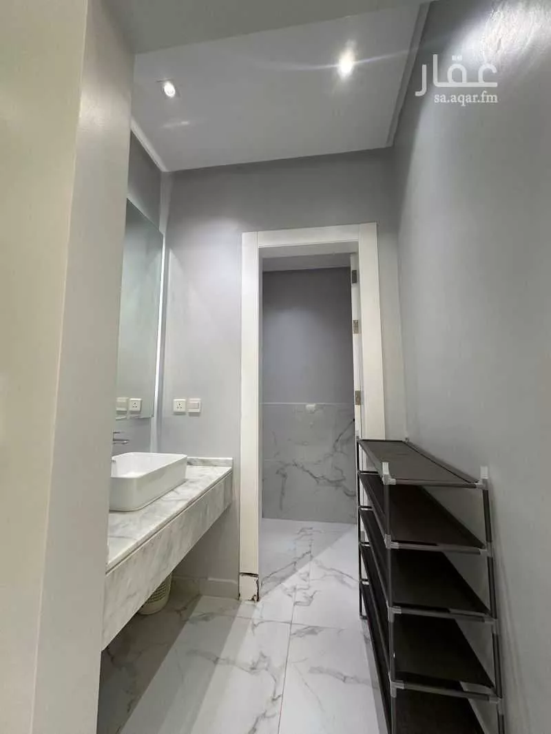 شقة 3 غرف في عرقة 5