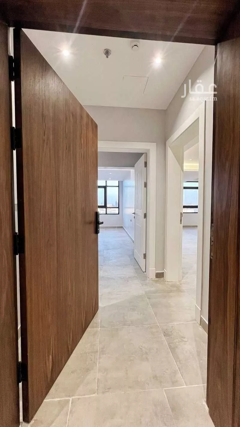 شقة 4 غرف في بني حارثة 4