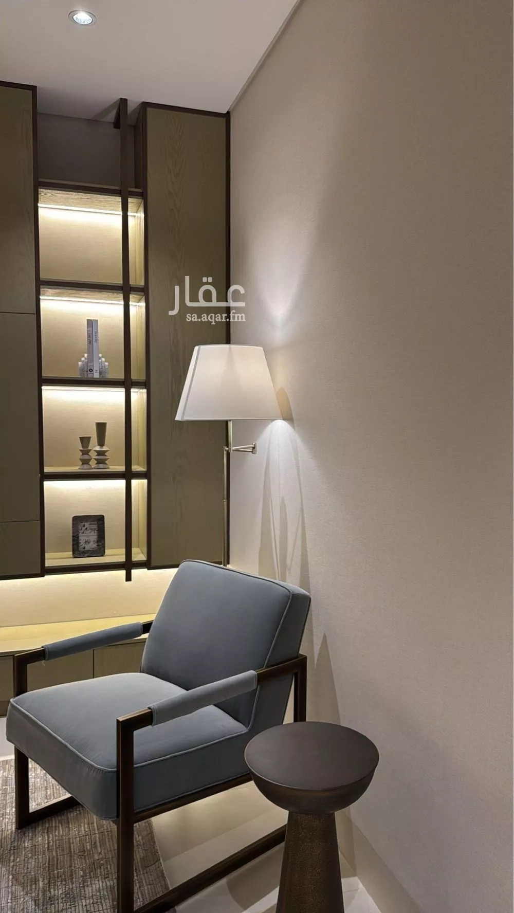 فيلا 5 غرف في السيف 5