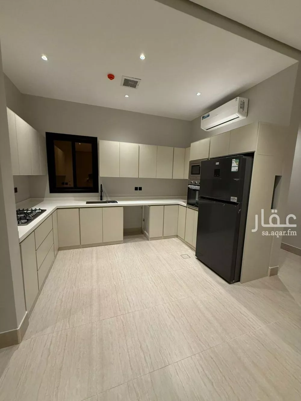 3 bedroom apartment in Al Rimal 1