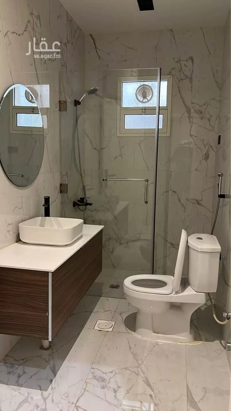 6 bedroom apartment in Al Sahafah 5