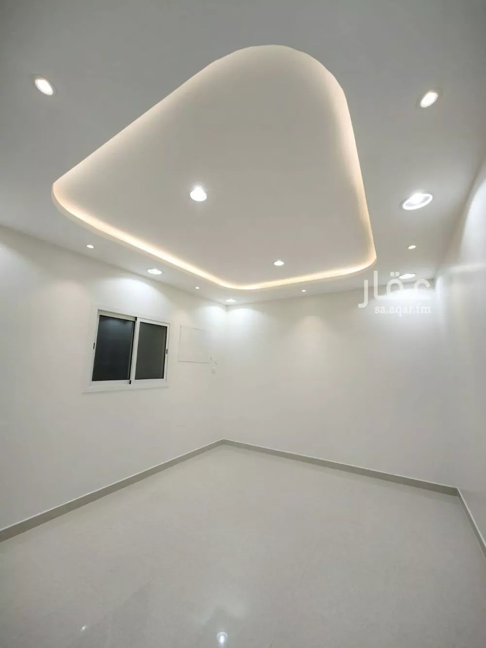 4 bedroom apartment in Okaz, Riyadh 4