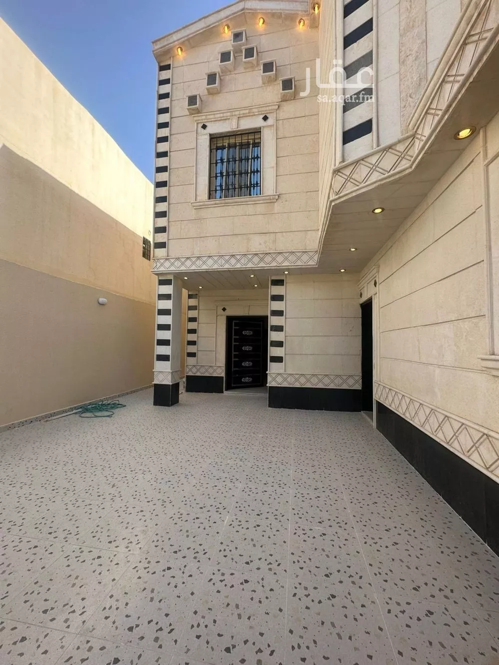 13 bedroom villa in Al Munsiyah 1