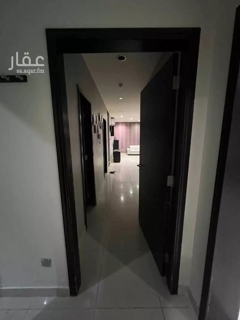 شقة 3 غرف في الحمرا 5