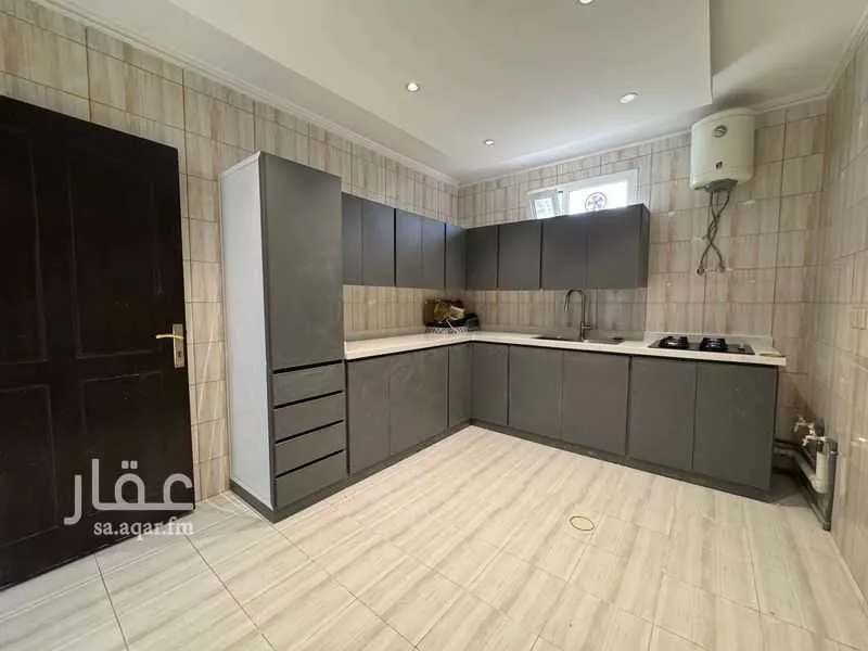 فيلا 4 غرف في الياسمين 3