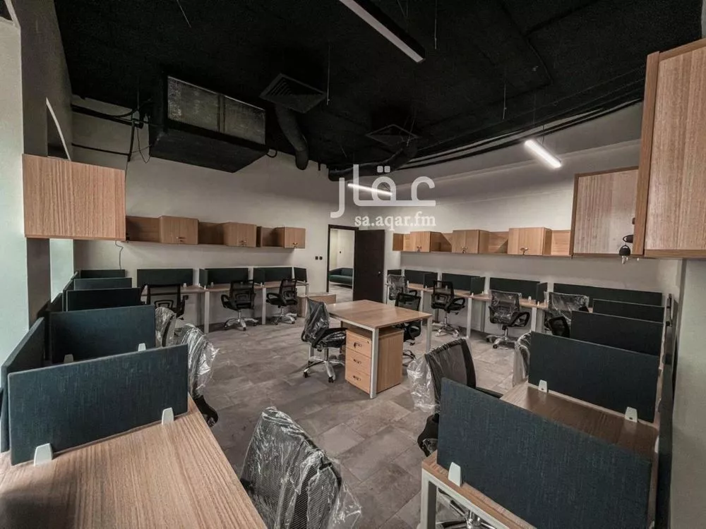 مكتب 5000 م² في الدريهمية 1
