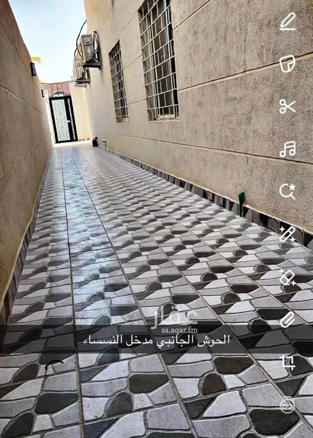 10 bedroom villa in Al Fursan, Eastern Province 8