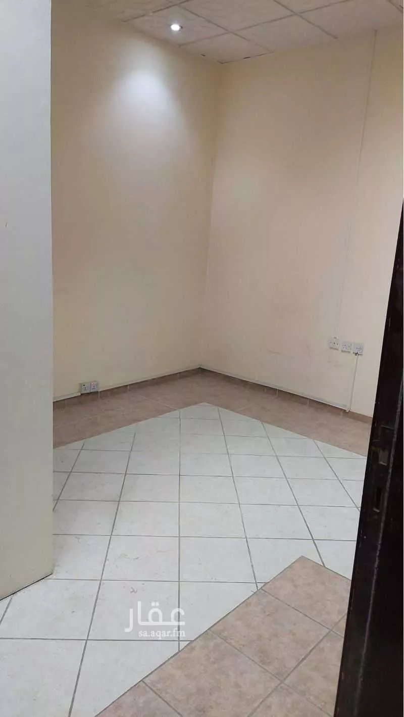 مكتب 45 م² في الوسيطا 3