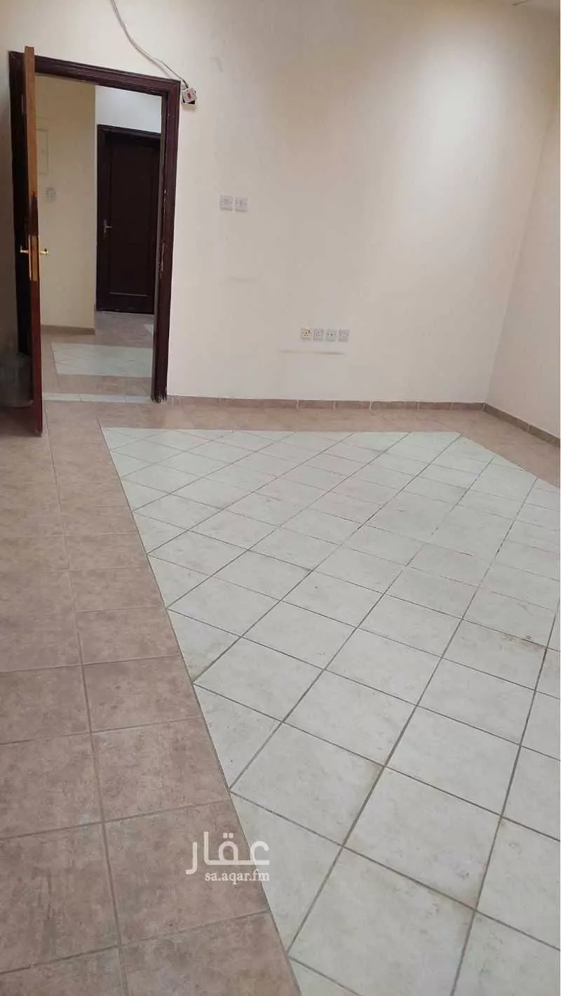 مكتب 45 م² في الوسيطا 4