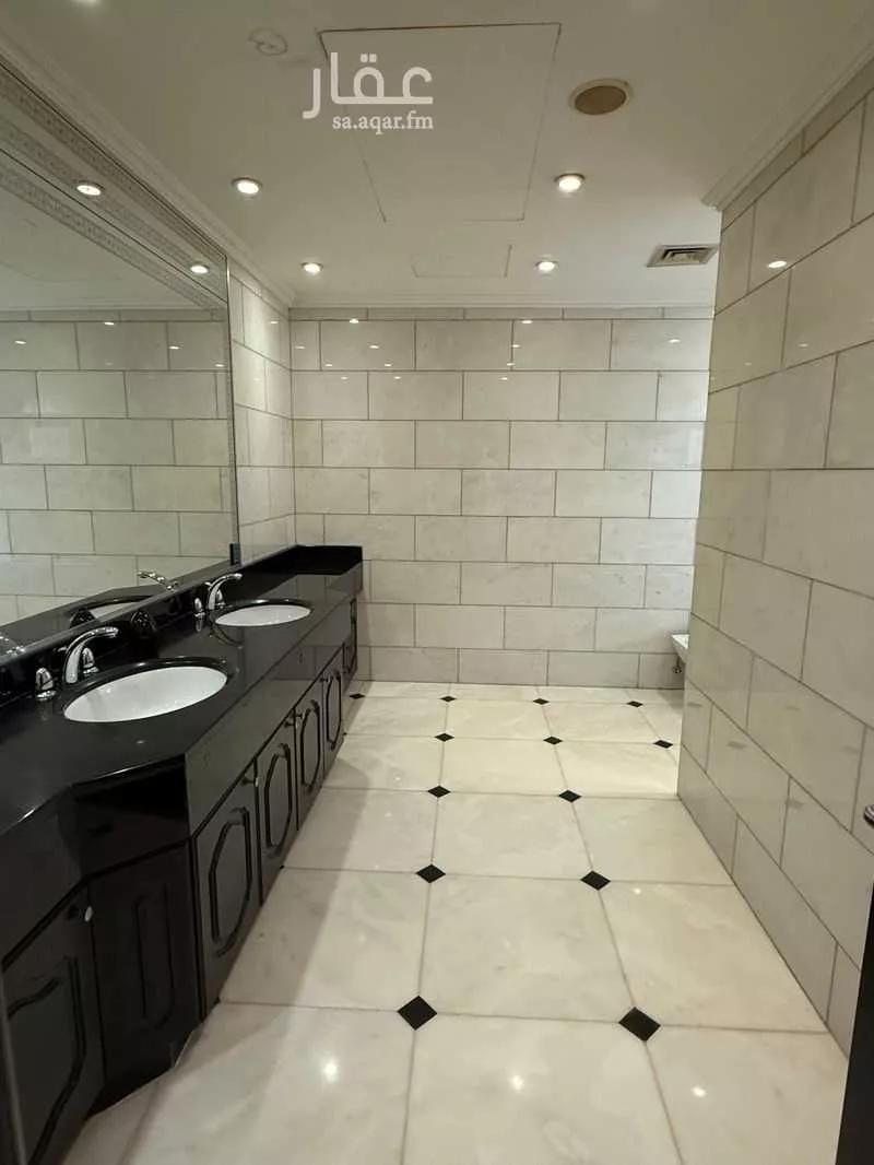 4 bedroom villa in Al Olaya, Riyadh 5