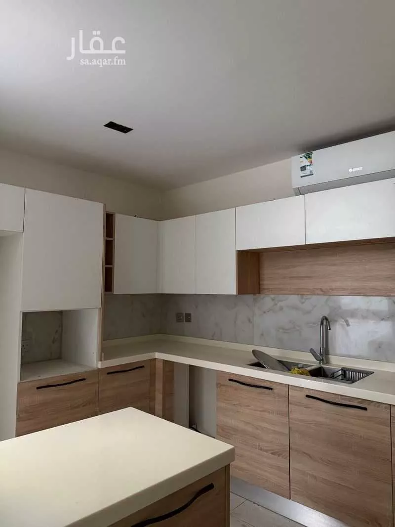 فيلا 4 غرف في النرجس 3