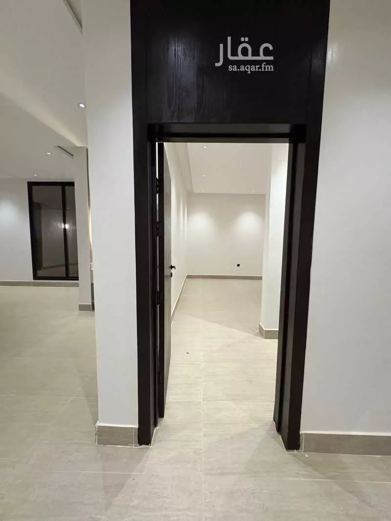 5 bedroom floor in Tuwaiq 1