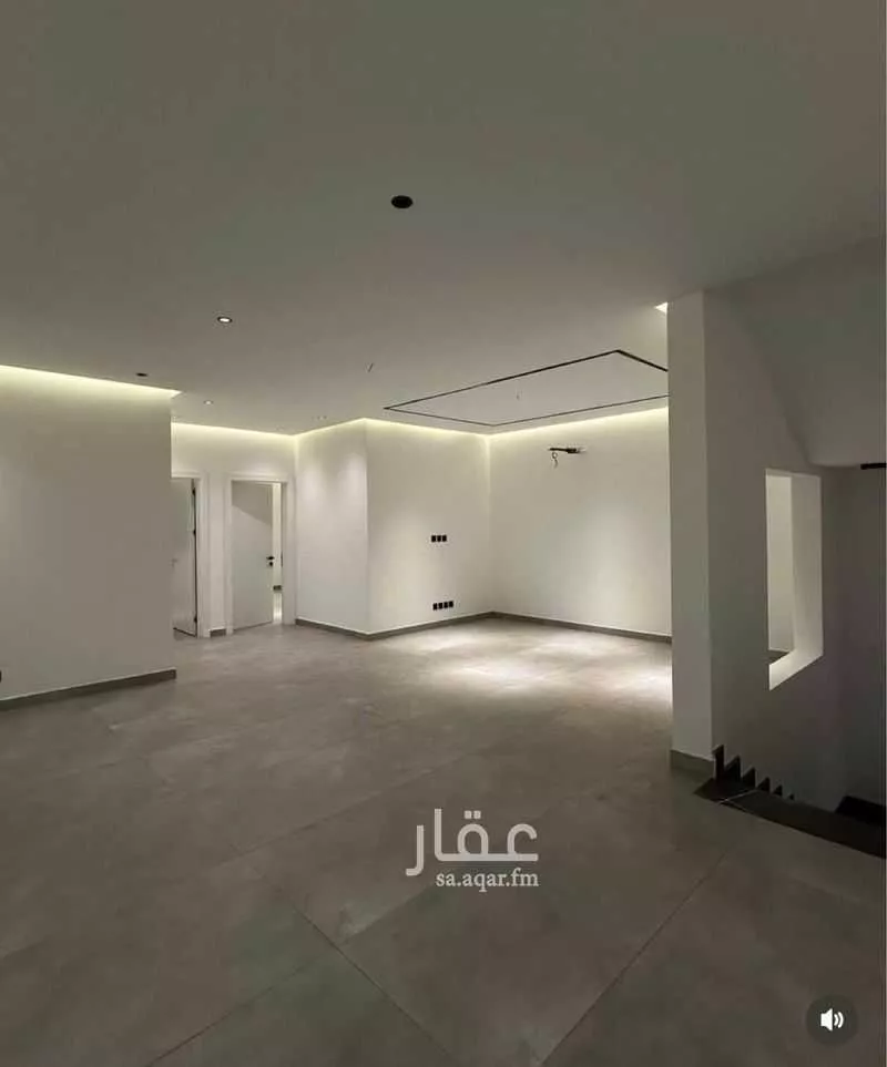 فيلا 5 غرف في الشراع 4