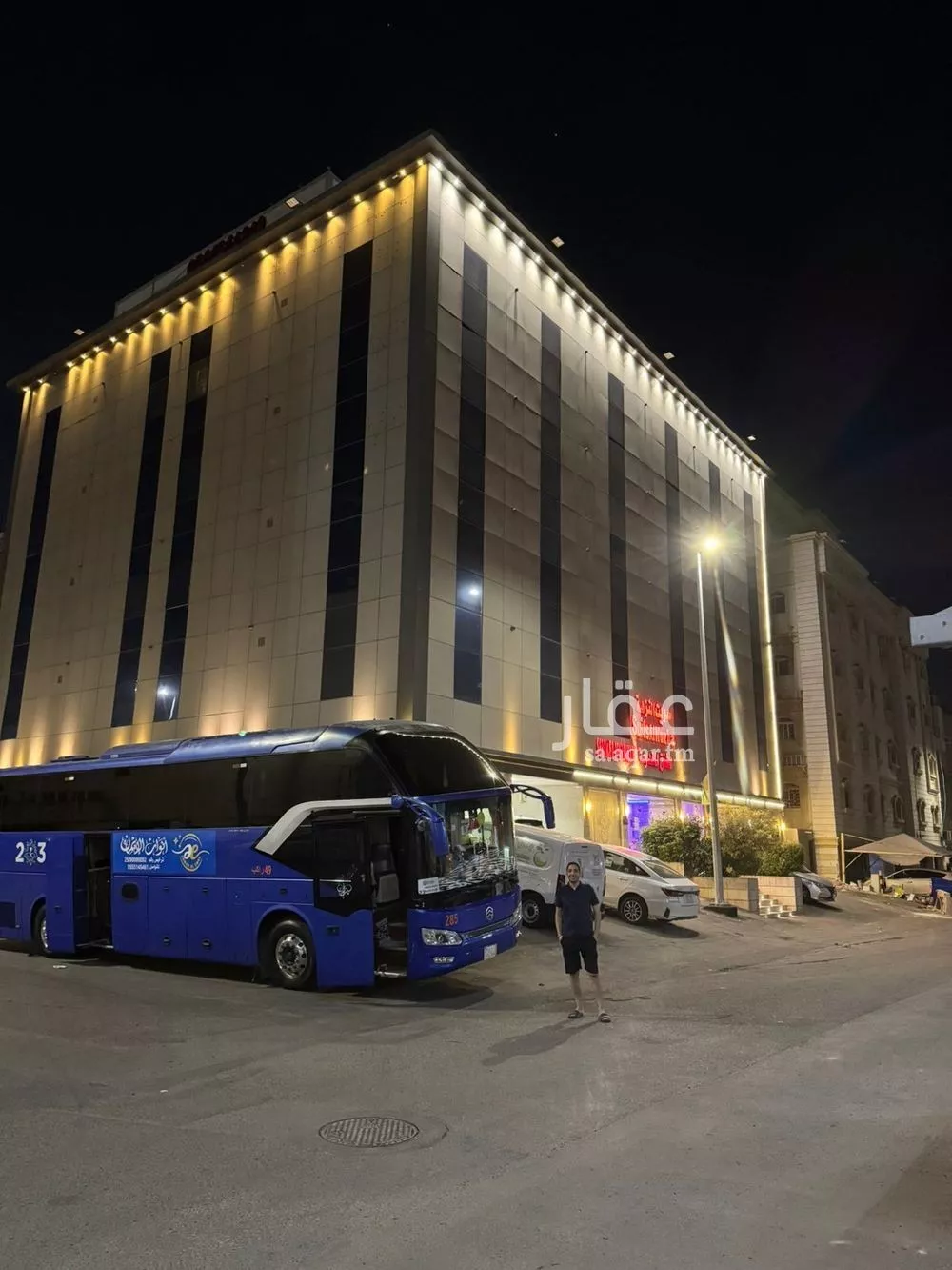 عمارة 896 م² في النزهة 3