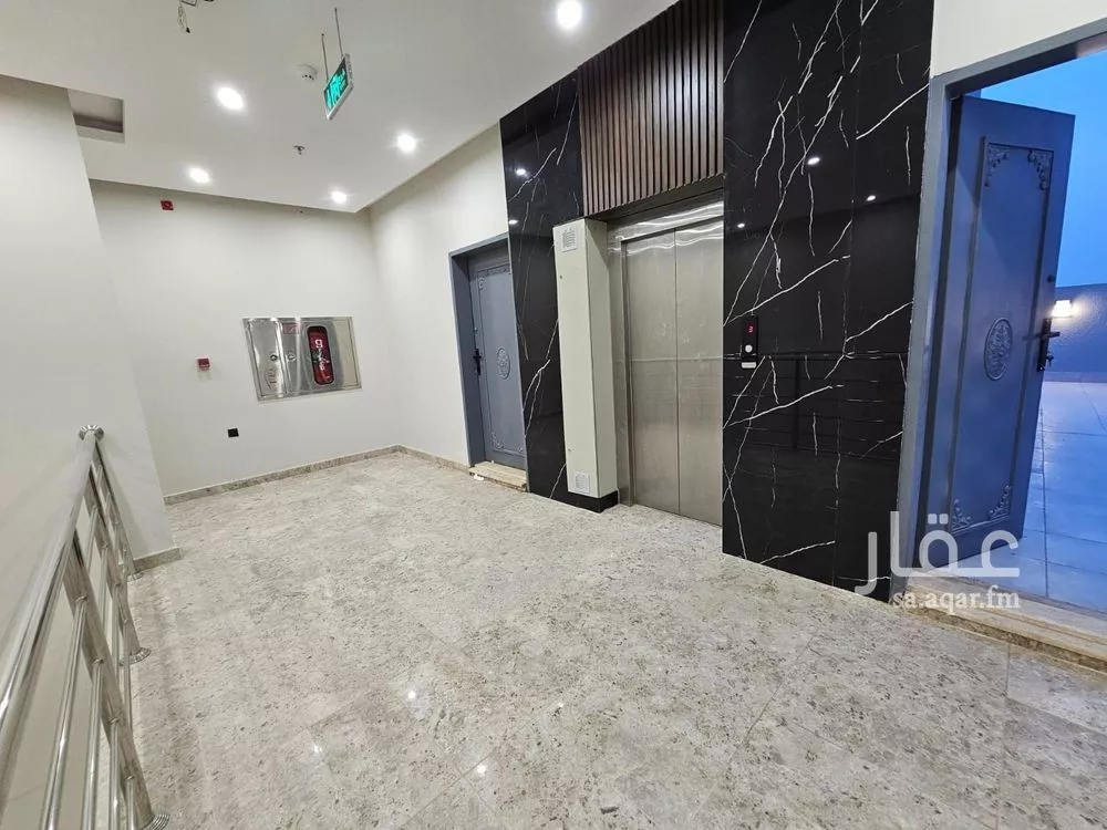 شقة 4 غرف في الرمال 5