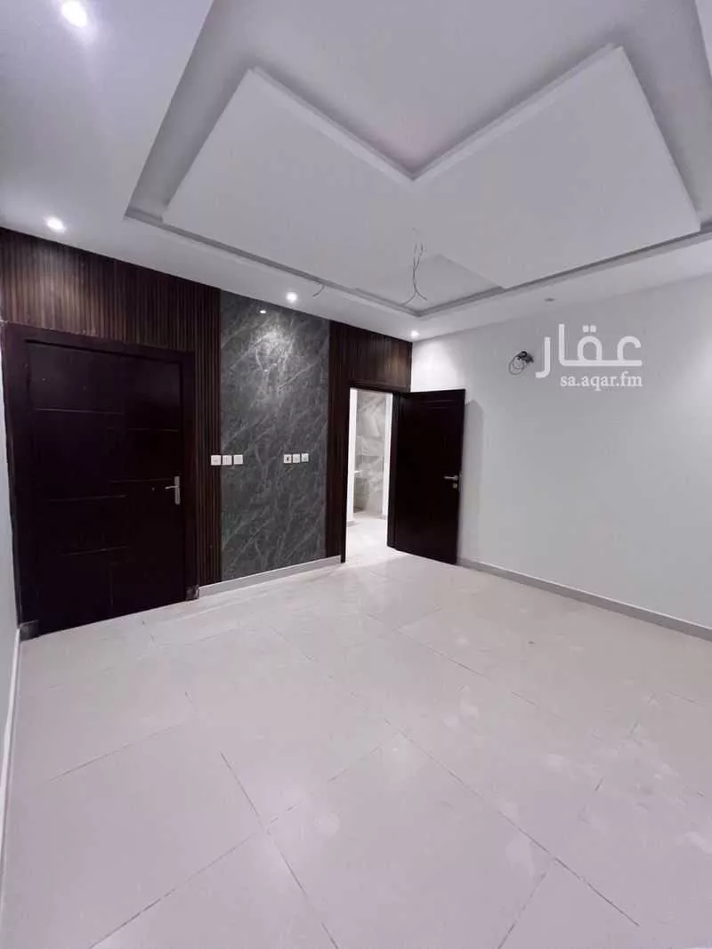 شقة 4 غرف في الواحة 5