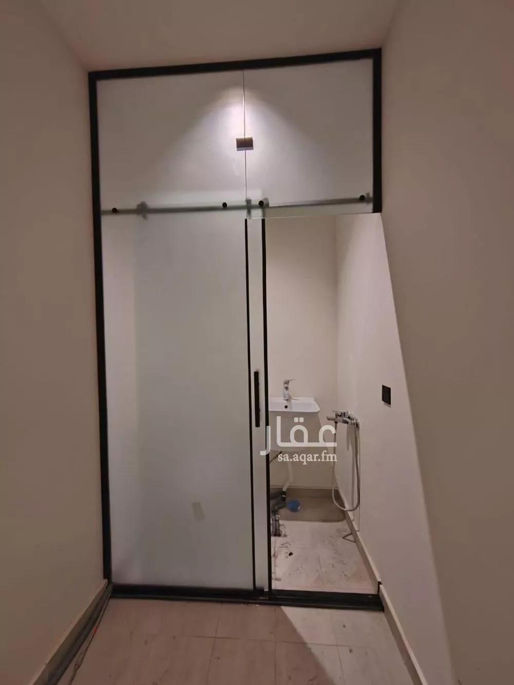 فيلا 4 غرف في النرجس 3