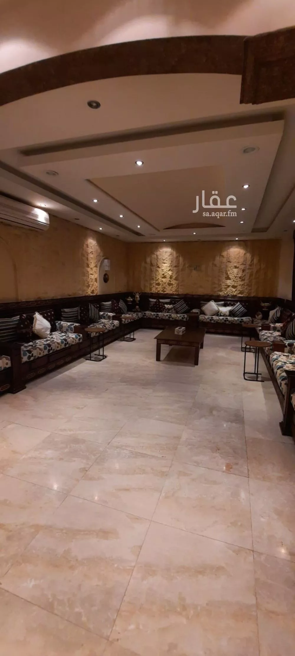 6 bedroom villa in Al Sahafah 4