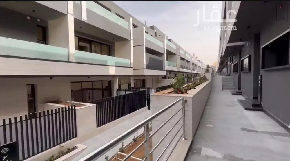 فيلا 4 غرف في النرجس 2