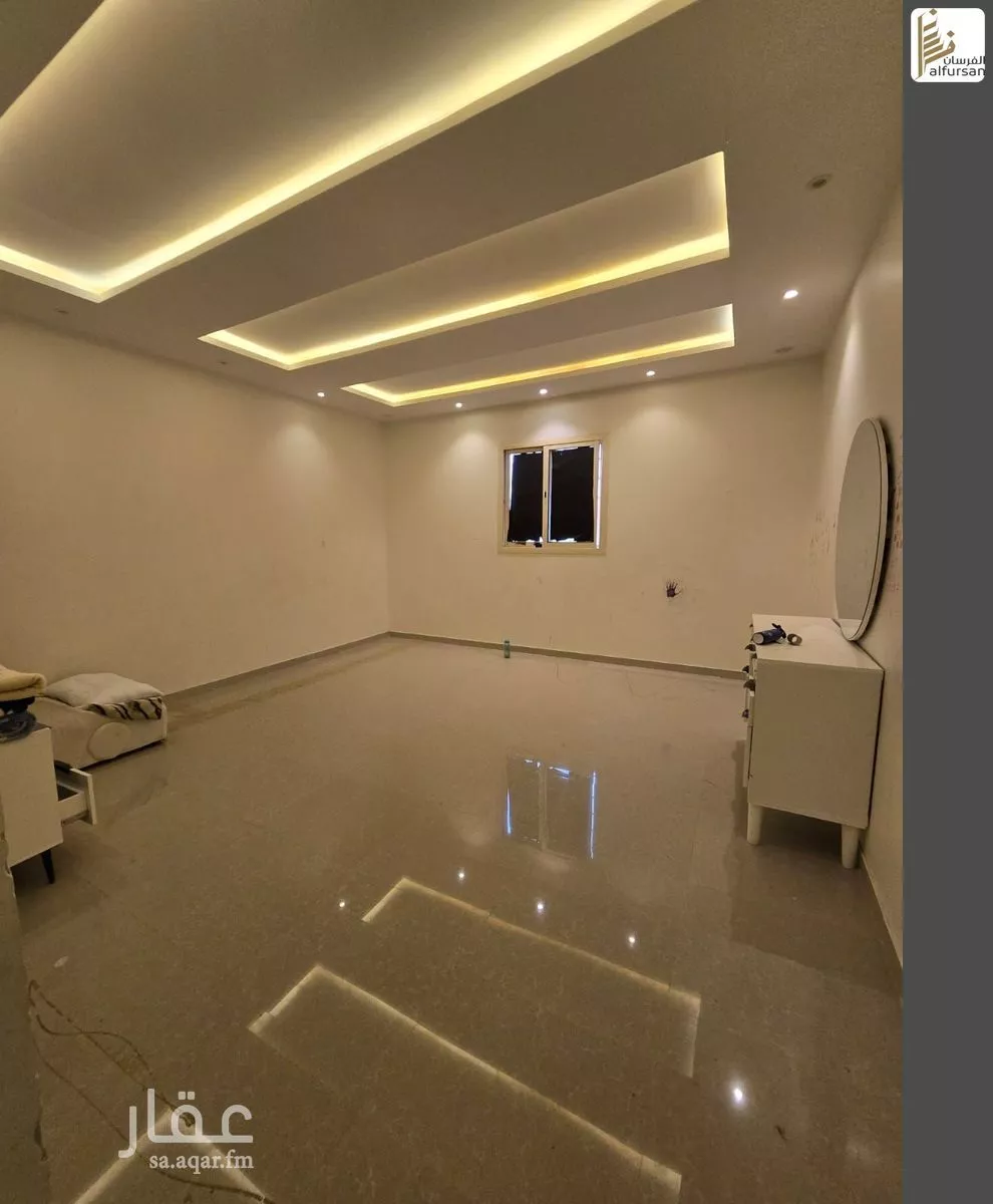 فيلا 5 غرف في طويق 3