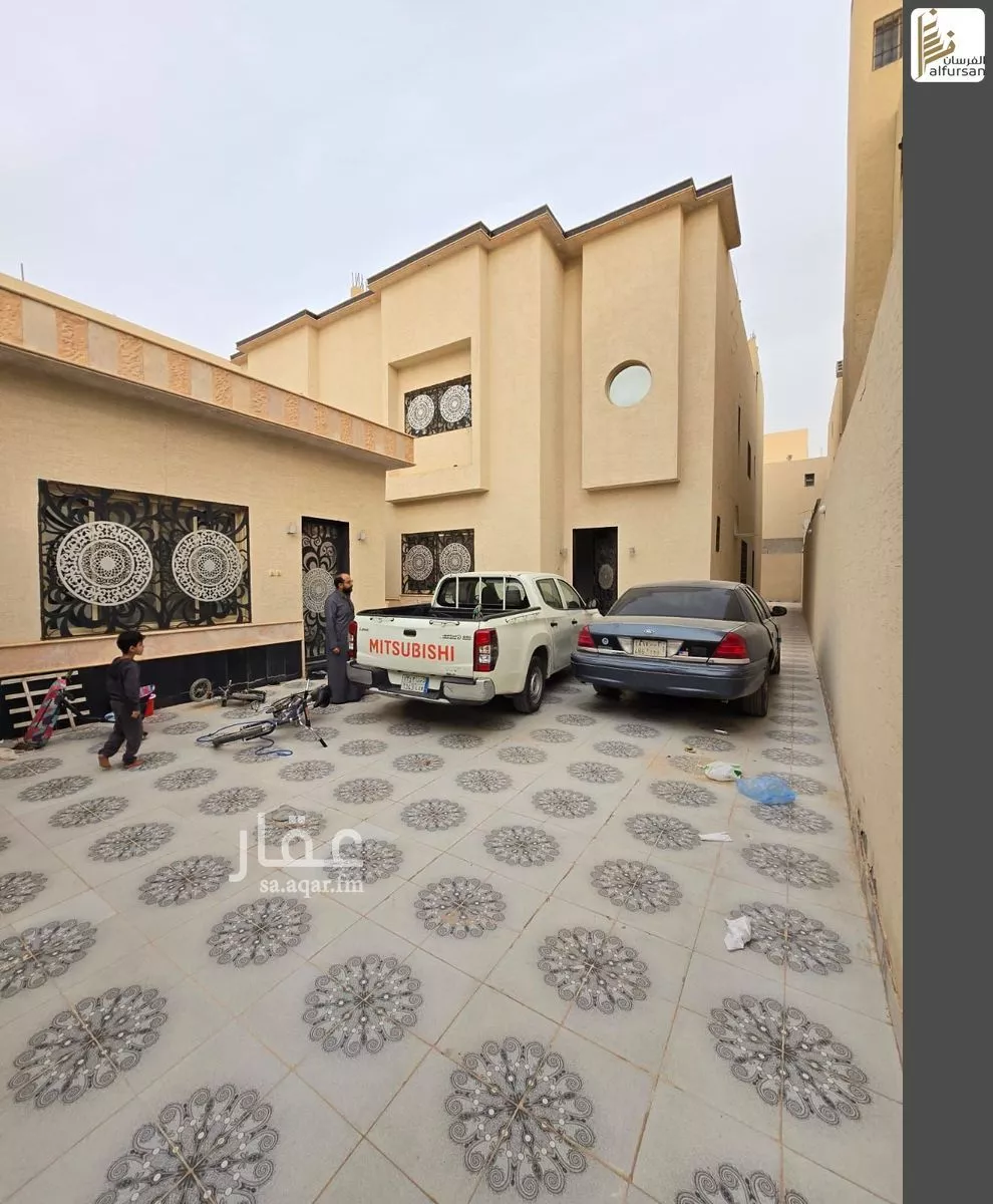 فيلا 5 غرف في طويق 2