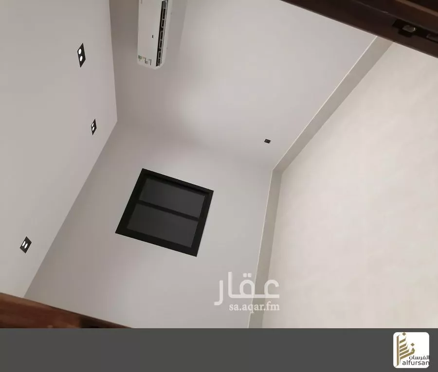 4 bedroom floor in Tuwaiq 1