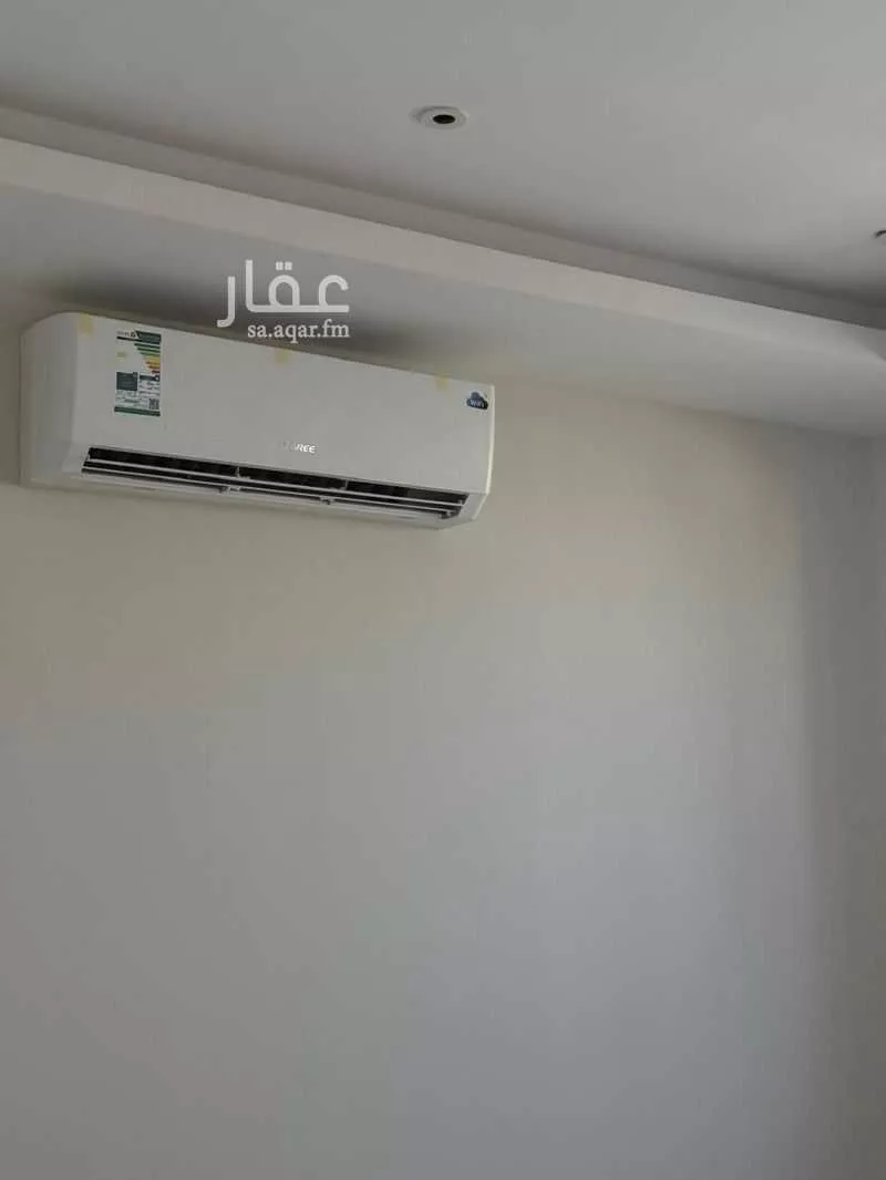 7 bedroom apartment in Al Nakheel 4