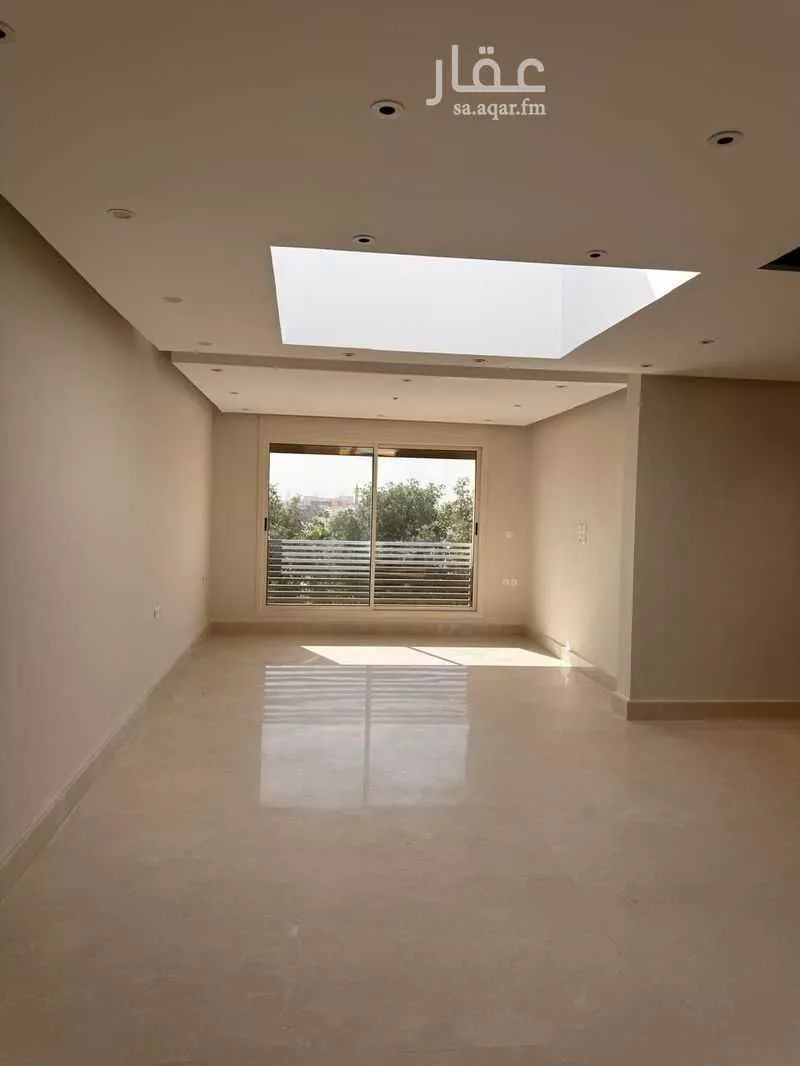 7 bedroom apartment in Al Nakheel 5