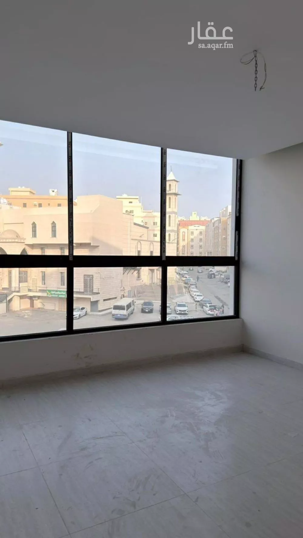 عمارة 731 م² في الواحة 3