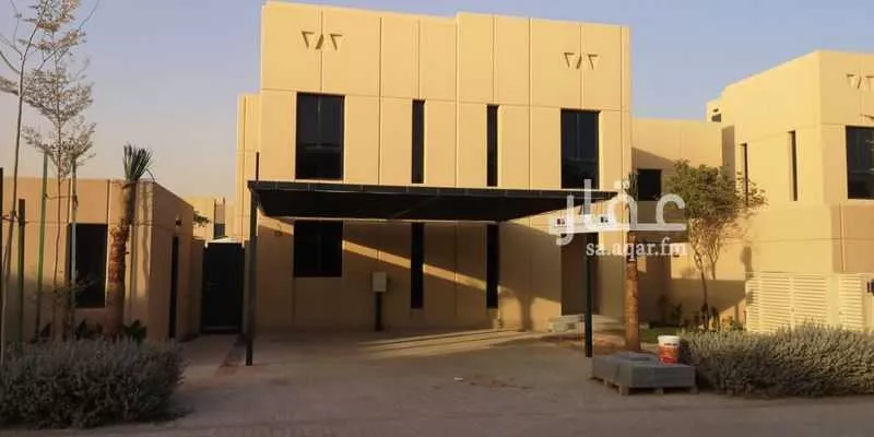 فيلا 5 غرف في الرياض 3